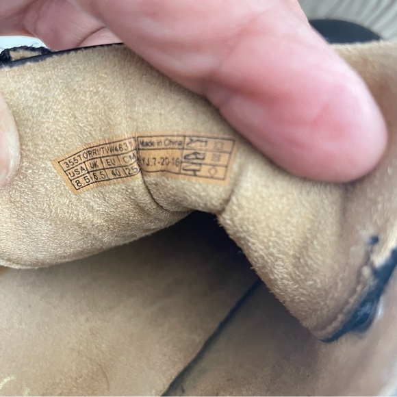 Vionic Lace And Zip Leopard Print Mid Top Sneakers-women's Size 8.5 - Picture 10 of 13